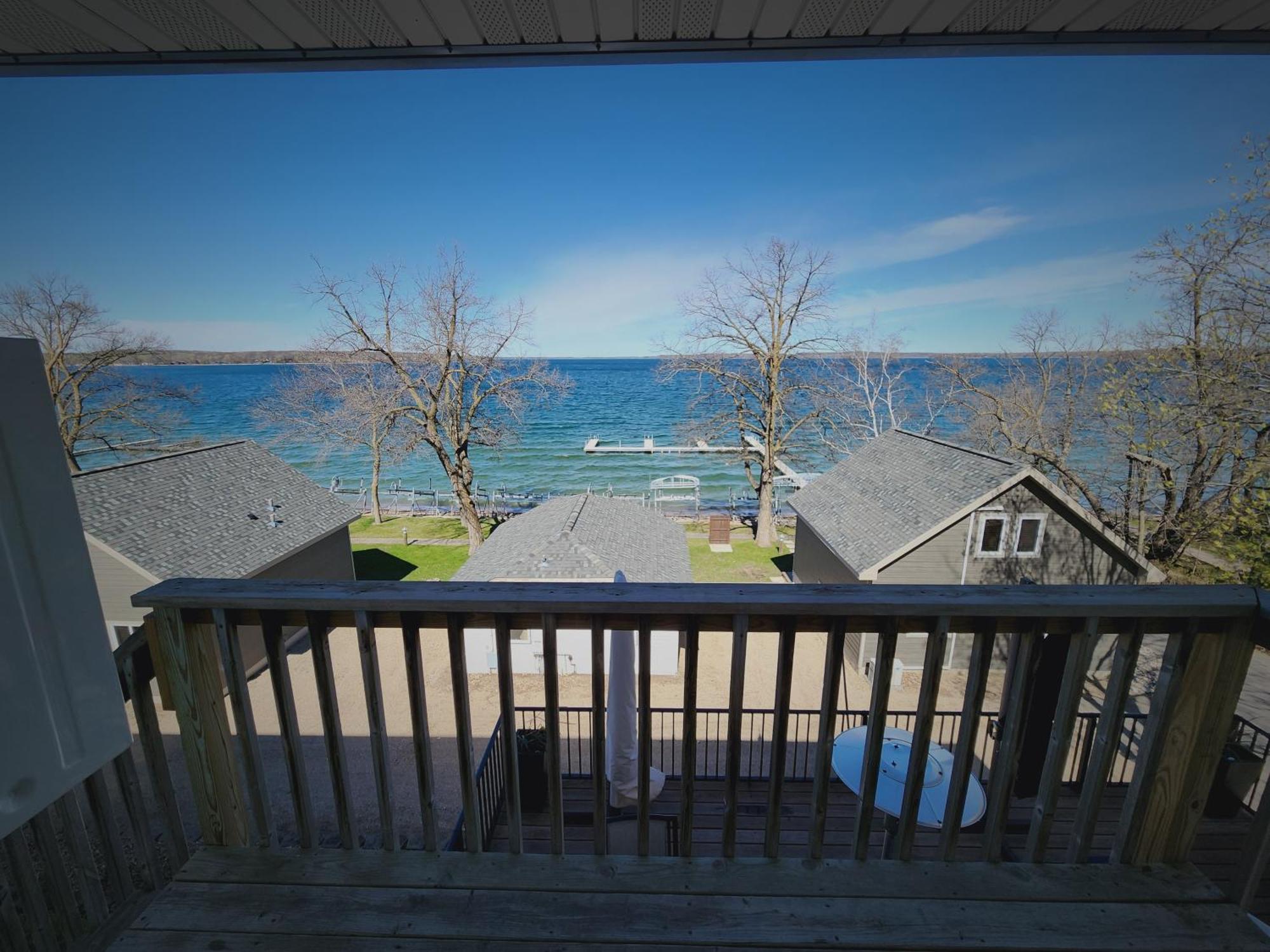 Viking Bay Resort And Lodge Miltona 외부 사진